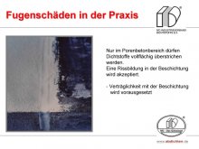 Fugenschäden in der Praxis: Nur im Porenbetonbereich dürfen Dichtstoffe vollflächig überstrichen werden. Eine Rissbildung in der Beschichtung wird akzeptiert. 
